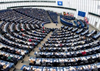 Parlamento Europeo ratificó el pacto comercial de la UE con EEUU