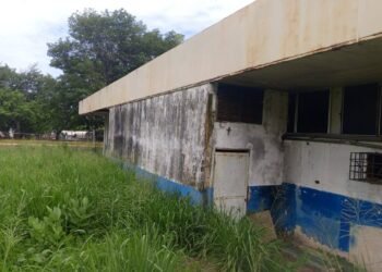 Asfixia presupuestaria en la Uneg: Asignan menos de mil dólares para el funcionamiento de 15 sedes