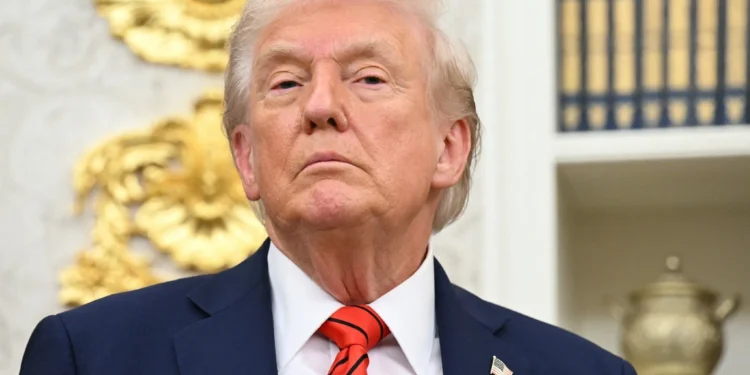 Trump alcanzará los 80 años en medio de un intenso escrutinio sobre su estado de salud